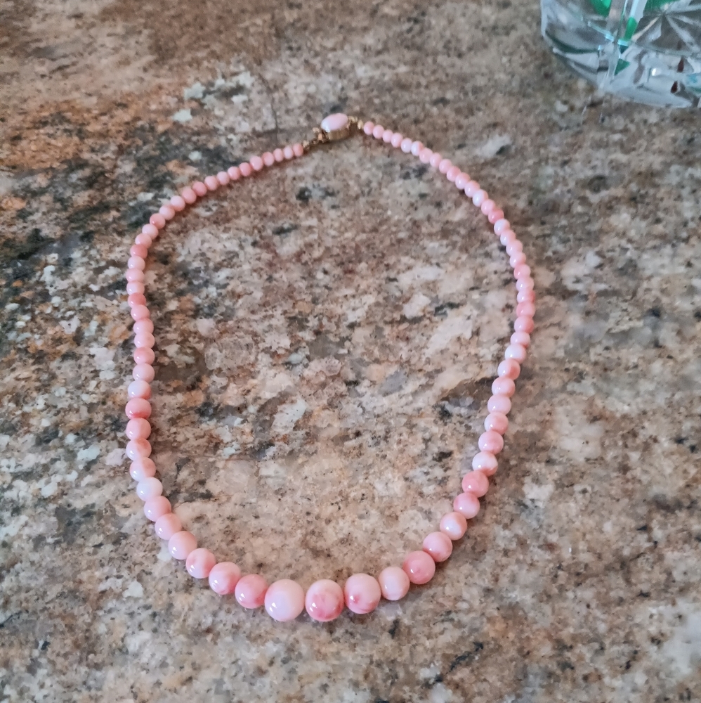 Vintage Natural Pink Angel Skin Graduated Coral by Carol for Eva Graham RARE
